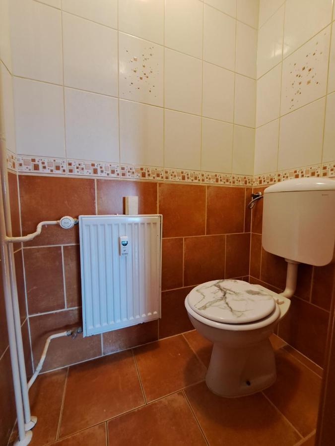 Charming Celje City Center Apartment Ngoại thất bức ảnh