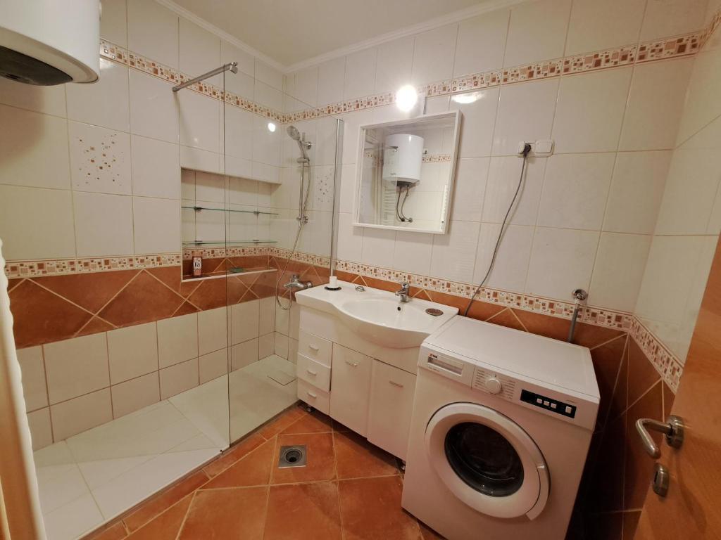 Charming Celje City Center Apartment Ngoại thất bức ảnh